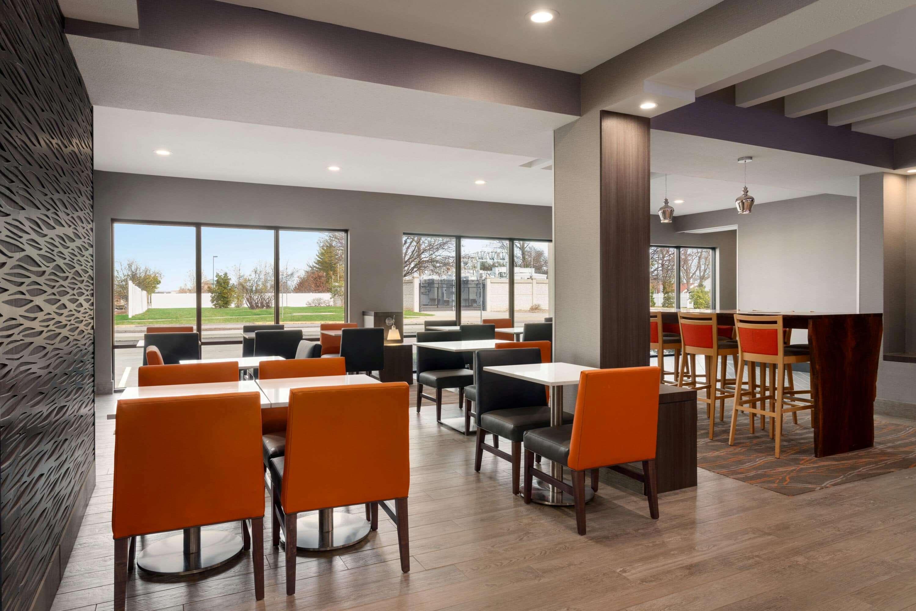圣路易斯66号公路温德姆拉昆塔套房酒店 Windsor Springs 外观 照片